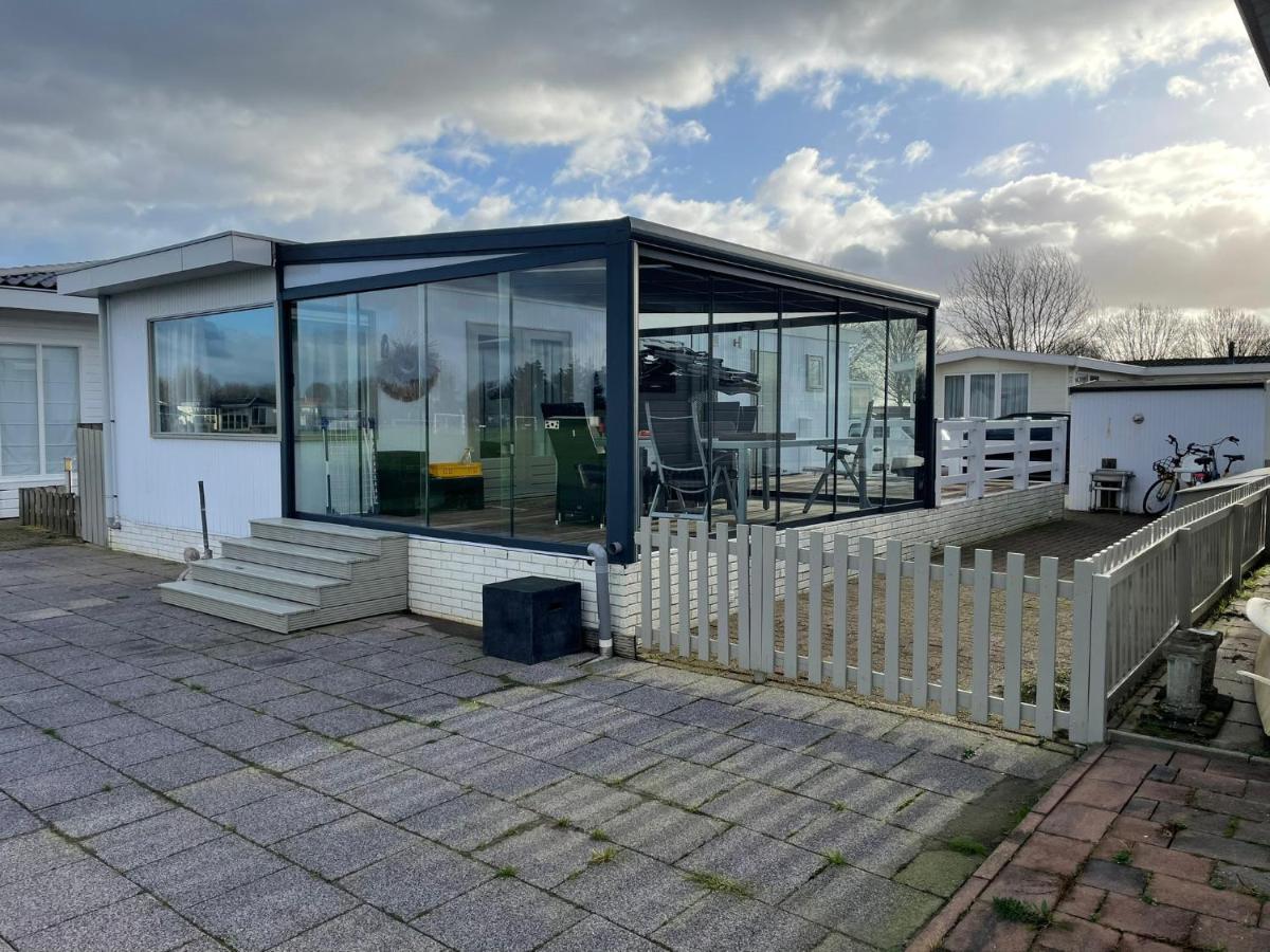 Luxe Chalet Direct Aan Het Water Met Strand Lith Luaran gambar